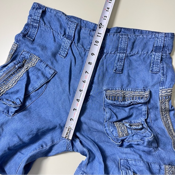 Johnny  Was Biya Aventura Blue Cargo Embroidered Jean Pant Size 8 $435 Wide Leg - Picture 11 of 13